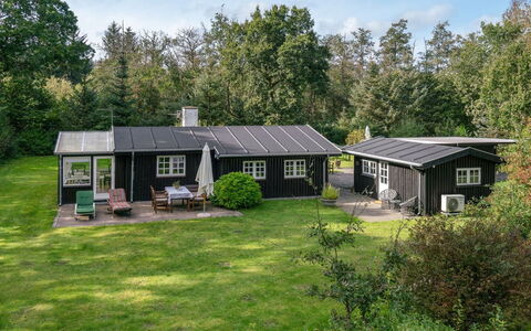 Arnborg - 2Km from the Sea: Die Architektur, Dach, Zuhause, Verbundwerkstoff, Daylighting, Abstellgleis, Auffahrt