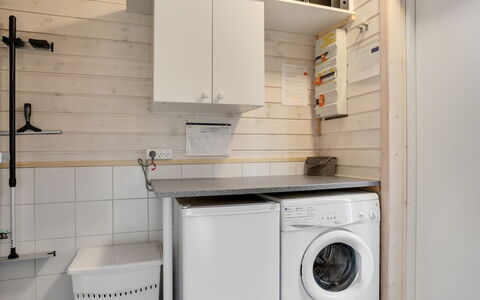 Danijela - 1.2Km from the Sea: Möbel, Interior Design, Couch, Flooring, Fussboden, Wohnzimmer, Zimmer, Tabelle, Stuhl, Wohnung