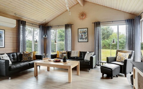 Danijela - 1.2Km from the Sea: Dachdecken, Hütte, Haus, Dach, Zuhause, Bauernhaus, Hütte, Estate, Dorf