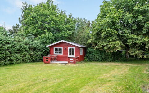 Anevay - 300M from the Sea: Dach, Haus, Zuhause, Hütte, Abstellgleis, Estate, Auffahrt, Gartenbauten, Garten, Schuppen