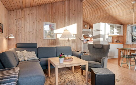 Mea - from the Sea: Möbel, Holz, Interior Design, Zuhause, Wohnzimmer, Decke, Haus, Couch, Zimmer, Hütte