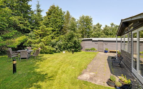 Rudi - 450M from the Sea: Dachdecken, Hütte, Haus, Dach, Zuhause, Bauernhaus, Hütte, Estate, Dorf