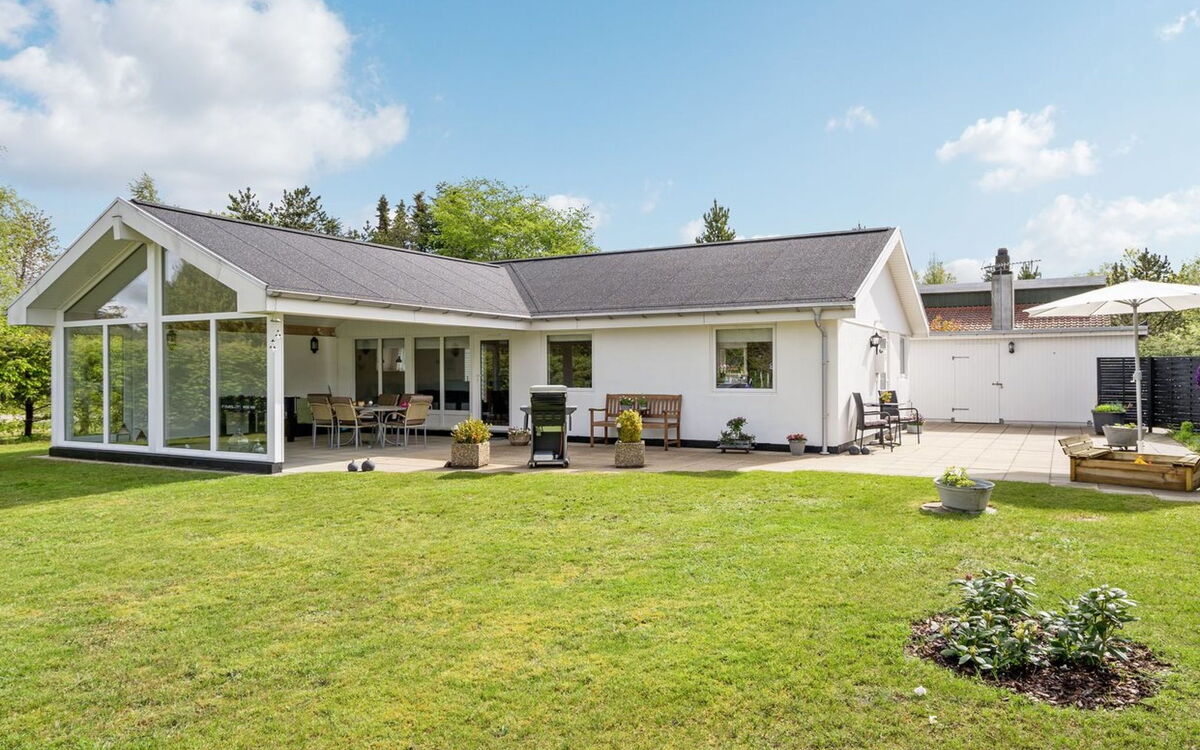 rüdiger - 500m From The Sea