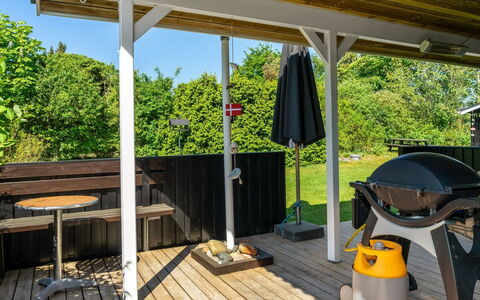 Esalina - from the Sea: Holz, Möbel, Gartenmöbel, Deck, Veranda, Schatten, Holzbeize, Hartholz, Holzboden, Stuhl
