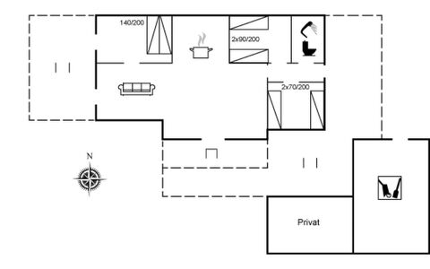 Tenho - 4.4Km from the Sea: Haus, Zuhause, Dach, Hütte, Strauch, Abstellgleis, Tür, Garten, Bauernhaus