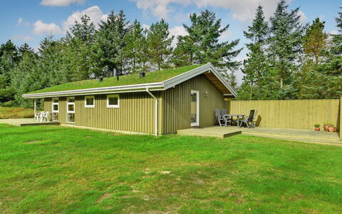 Editt - 2Km from the Sea: Haus, Dach, Zuhause, Hütte, Schuppen, Gartenbauten, Abstellgleis, Garten, Blockhaus, Hütte