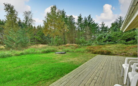 Editt - 2Km from the Sea: Haus, Dach, Zuhause, Hütte, Schuppen, Gartenbauten, Abstellgleis, Garten, Blockhaus, Hütte
