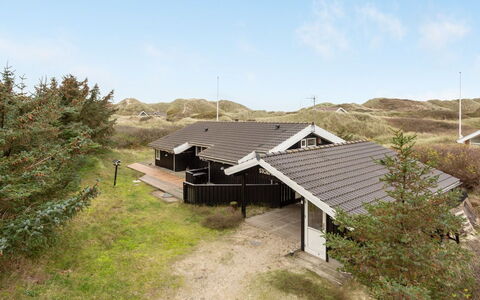 Lennja - 300M from the Sea: Pflanzengemeinschaft, Sonnenlicht, Krautige Pflanze, Garten, Plantage, Landwirtschaft, Bauernhof
