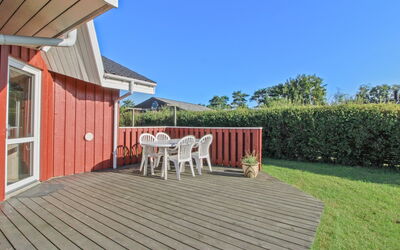Simjanka - 600M from the Sea