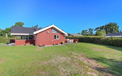 Simjanka - 600M from the Sea