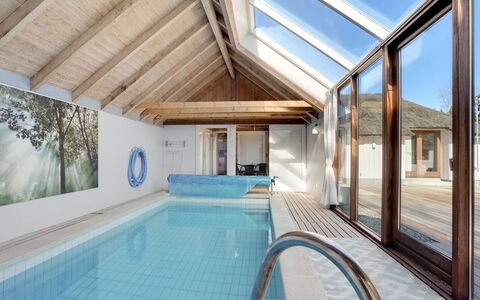 Waldar - 900M from the Sea: Blau, Strauch, Hütte, Ground, Garten, Estate, Schatten, Landscaping, Bauernhaus, Eco Hotel