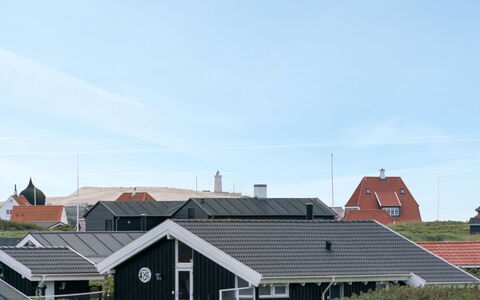 Lien - 160M from the Sea: Pflanzengemeinschaft, Sonnenlicht, Krautige Pflanze, Garten, Plantage, Landwirtschaft, Bauernhof