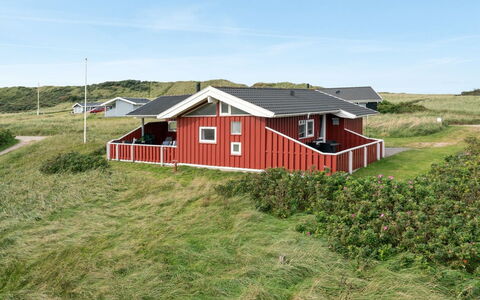 Lien - 160M from the Sea: Pflanzengemeinschaft, Sonnenlicht, Krautige Pflanze, Garten, Plantage, Landwirtschaft, Bauernhof