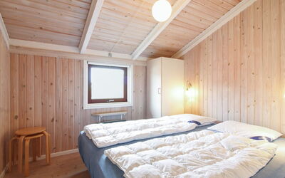 Skrallan - 400M from the Sea
