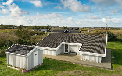 Hava - 450M from the Sea