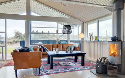 Ailika - 300M from the Sea
