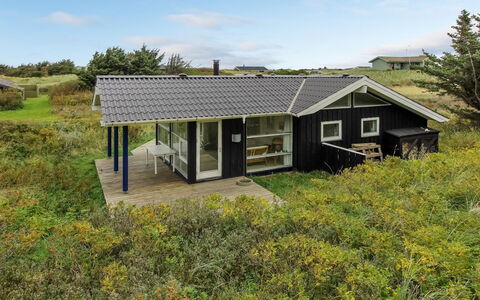 Wilma - 400M from the Sea: Holz, Dach, Die Architektur, Zuhause, Haus, Hütte, Abstellgleis, Hartholz, Steigung, Estate