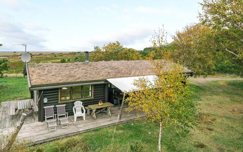 Gorjan - 300M from the Sea: Hütte, Haus, Dach, Ländliches Gebiet, Zuhause, Grundstueck, Bauernhaus, Veranda, Schatten, Garten