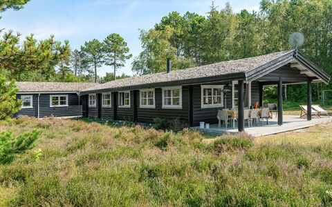Wimar - 200M from the Sea: Holz, Zuhause, Veranda, Deck, Hartholz, Dach, Holzbeize, Holzboden, Eco Hotel