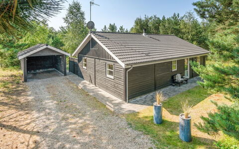 Filimena - 350M from the Sea: Holz, Zuhause, Veranda, Deck, Hartholz, Dach, Holzbeize, Holzboden, Eco Hotel