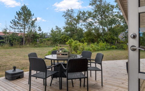 Eliana - 350M from the Sea: Möbel, Stuhl, Gartenmöbel, Tabelle, Tisch Im Freien, Küche & Esszimmer Tisch, Schatten, Kaffetisch, Garten, Terrasse