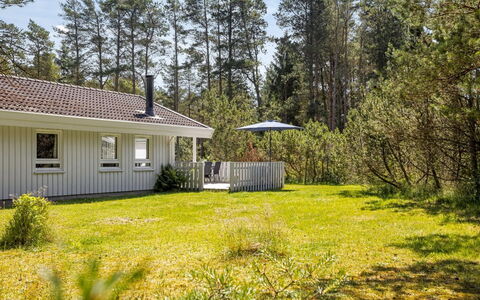 Imka - 900M from the Sea: Holz, Dach, Die Architektur, Zuhause, Haus, Hütte, Abstellgleis, Hartholz, Steigung, Estate