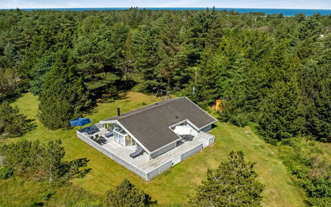 Imka - 900M from the Sea: Holz, Dach, Die Architektur, Zuhause, Haus, Hütte, Abstellgleis, Hartholz, Steigung, Estate
