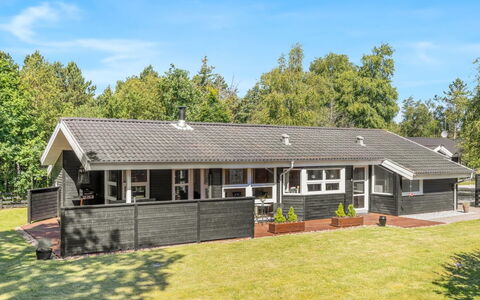 Arny - 1.5Km from the Sea: Dachdecken, Hütte, Haus, Dach, Zuhause, Bauernhaus, Hütte, Estate, Dorf