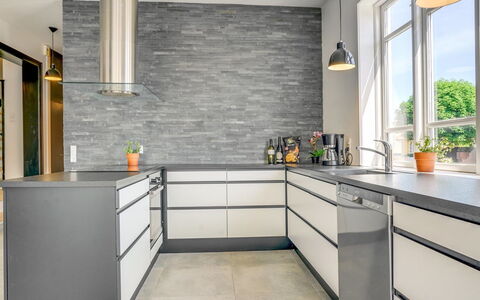 Sölve - 900M from the Sea: Flooring, Holz, Fussboden, Küche, Interior Design, Countertop, Cabinetry, Fliese, Holzboden