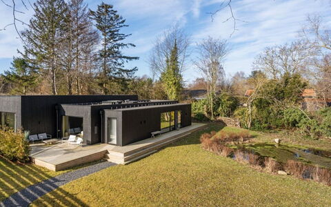 Osfried - 900M from the Sea: Gebirge, Senke, Bergdorf, Ferienort