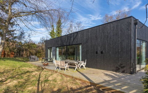 Osfried - 900M from the Sea: Gebirge, Senke, Bergdorf, Ferienort