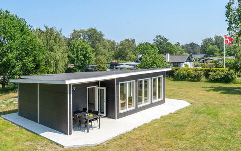 Sighmund - 530M from the Sea: Gras, Haus, Dach, Zuhause, Hütte, Strauch, Grundstueck, Ländliches Gebiet, Bauernhaus, Ground