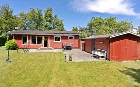 Hege - 450M from the Sea: Wohngebiet, Dach, Vorort, Auffahrt, Estate, Kamin