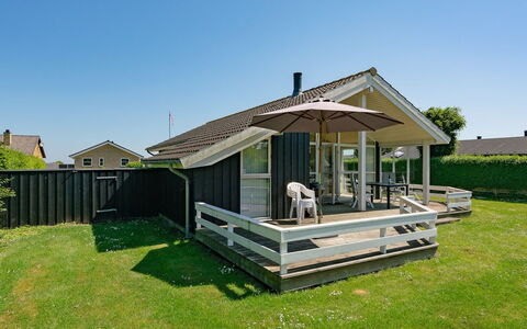 Maybritt - 100M from the Sea: Blau, Strauch, Hütte, Ground, Garten, Estate, Schatten, Landscaping, Bauernhaus, Eco Hotel