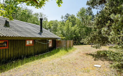 Osa - 150M from the Sea: Baum, Gras, Natürlichen Umgebung, Natur, Blatt, Holz, Ast, Landschaft, Ländliches Gebiet