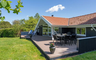 Bole - 400M from the Sea