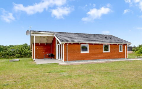 Clement - 500M to the Fjord: Hütte, Zuhause, Haus, Dach, Veranda, Estate, Abstellgleis, Gartenbauten, Bauernhaus, Garten