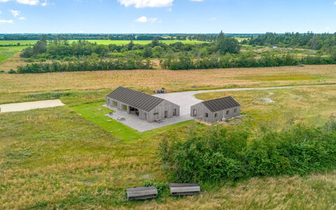 Etje - 6Km from the Sea: Hütte, Zuhause, Haus, Dach, Veranda, Estate, Abstellgleis, Gartenbauten, Bauernhaus, Garten