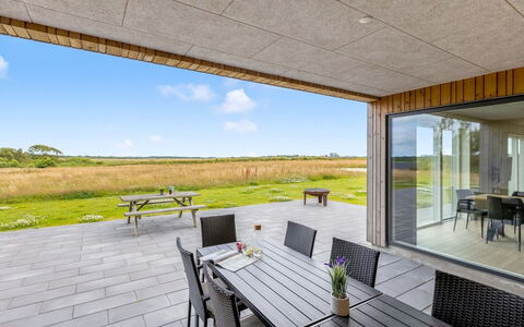 Etje - 6Km from the Sea: Hütte, Zuhause, Haus, Dach, Veranda, Estate, Abstellgleis, Gartenbauten, Bauernhaus, Garten