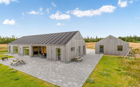 Etje - 6Km from the Sea: Hütte, Zuhause, Haus, Dach, Veranda, Estate, Abstellgleis, Gartenbauten, Bauernhaus, Garten