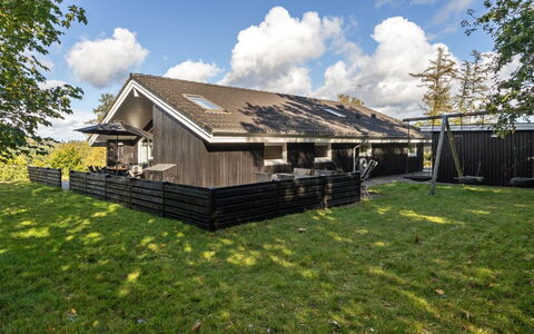 Merja - 3Km from the Sea: Holz, Zuhause, Veranda, Deck, Hartholz, Dach, Holzbeize, Holzboden, Eco Hotel