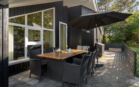 Merja - 3Km from the Sea: Holz, Zuhause, Veranda, Deck, Hartholz, Dach, Holzbeize, Holzboden, Eco Hotel