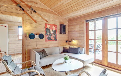 Kersta - 400M from the Sea: Pflanzengemeinschaft, Sonnenlicht, Krautige Pflanze, Garten, Plantage, Landwirtschaft, Bauernhof