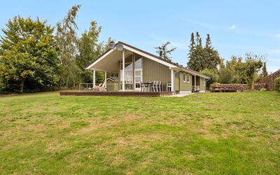 Henninge - 300M from the Sea