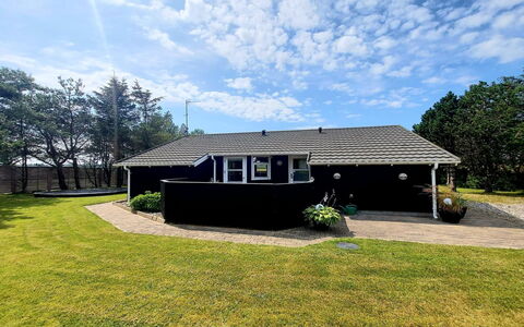 Thorin - 100M from the Sea: Dachdecken, Hütte, Haus, Dach, Zuhause, Bauernhaus, Hütte, Estate, Dorf