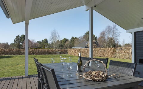 Ayen - 1.5Km from the Sea: Dachdecken, Hütte, Haus, Dach, Zuhause, Bauernhaus, Hütte, Estate, Dorf