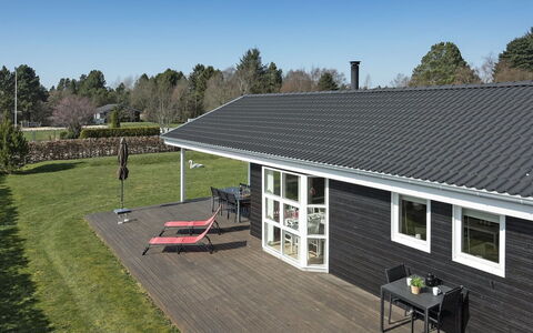Ayen - 1.5Km from the Sea: Dachdecken, Hütte, Haus, Dach, Zuhause, Bauernhaus, Hütte, Estate, Dorf