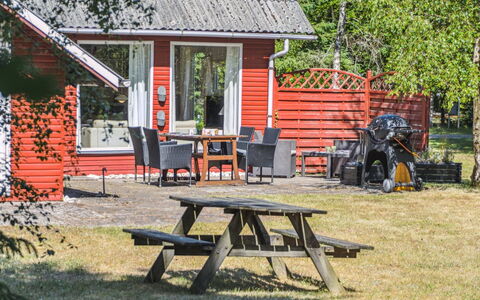 Fernanda - 1.3Km from the Sea: Dachdecken, Hütte, Haus, Dach, Zuhause, Bauernhaus, Hütte, Estate, Dorf