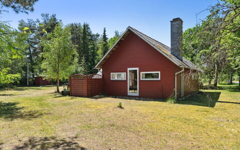 Fernanda - 1.3Km from the Sea: Dachdecken, Hütte, Haus, Dach, Zuhause, Bauernhaus, Hütte, Estate, Dorf