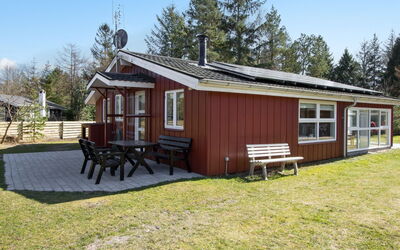 Alisia - 400M from the Sea